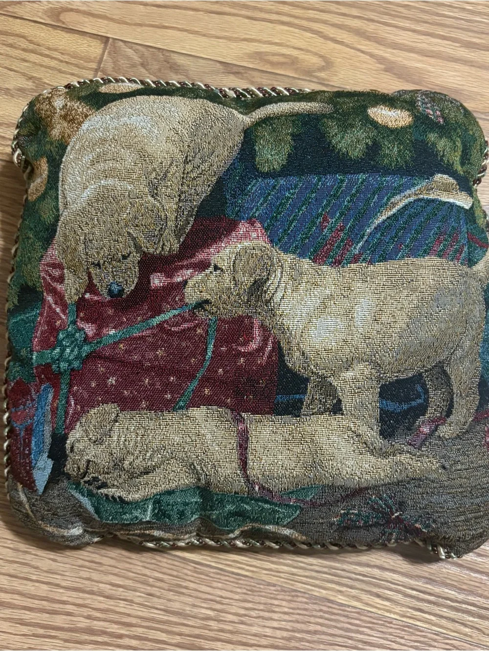 VINTAGE LAB PUPPIES DOG CHRISTMAS TAPESTRY PILLOW BY MIA LANE. PRESENTS 14